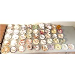Teacups and Saucer Lot