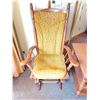 Image 2 : Wood Rocking Chair