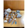 Image 1 : Minerals of Canada and Rocks Lot