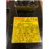 Image 4 : (2) - FANUC A06B-0269-B400#0100 AC SERVO MOTORS (ONE DAMAGED CONNECTOR)