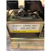 Image 5 : FANUC A06B-6047-H041 VELOCITY CONTROL UNIT