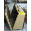 Image 1 : SEWING MACHINE CASE