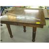 Image 1 : ANTIQUE DINING TABLE