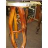 Image 2 : UNIQUE ARBORITE TOP TABLE