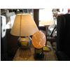 Image 1 : 2 SMALL LAMPS, LIGHTED EGG