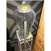 Image 1 : SCREEN WIRE VASE, METAL PLANT STAND