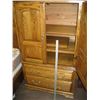Image 2 : 2 DRAWER, 2 DOOR DRESSER