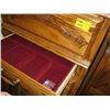Image 2 : 6 DRAWER HALL DRESSER