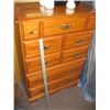 Image 2 : 5 DRAWER CHEST OF DRAWERS