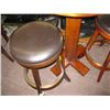 Image 2 : BAR TABLE WITH 2 STOOLS