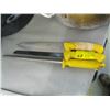 Image 1 : 2 HENCKELS & SHARPENING STEEL