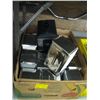 Image 1 : A LOT OF NAPKIN HOLDERS