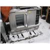 Image 1 : GARLAND GAS CONVECTION OVEN.