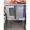 Image 1 : GAS U.S. RANGE CONVECTION OVEN. DOOR AS IS. ROUGH SHAPE.