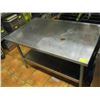 Image 1 : 4' STAINLESS STEEL TABLE WITH SHELF