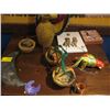 Image 1 : LOT OF DECOR & 2 SMALL ROCK PICTURES