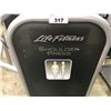 Image 2 : LIFE FITNESS SHOULDER PRESS STATION