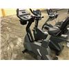 Image 1 : LIFE FITNESS LIFE CYCLE 95CI UPRIGHT BIKE