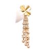 Image 4 : Chanel Gold Clover CC Pearl Dangle Brooch Pin