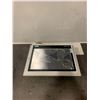 Image 1 : SIEMENS 6AV2 124-0MC01-0AX0 TP1200 TOUCH SCREEN (FOR PARTS OR REPAIR) - BROKEN GLASS