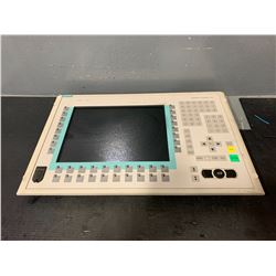 SIEMENS SIMATIC PANEL PC QF 12" TFT