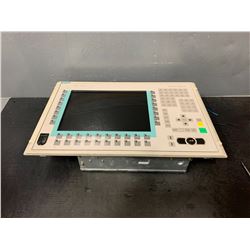 SIEMENS SIMATIC PANEL PC QF 12  TFT WITH CONTROLLER 6AV77723-3AA00-0AG0