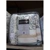 Image 2 : Madison Park King Size Duvet Set
