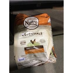 Nutro Wholesome Essentials Adult Dog Food (13.61kg)