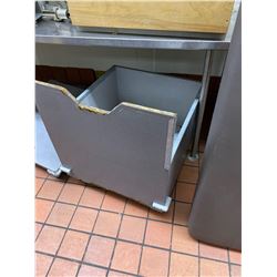 rolling pizza pan bin