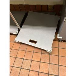 Rolling 4 wheel dolly