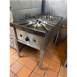 Quest double gas burner -BUYER MUST PROFESSIONALLY DISCONNECT AND CAP