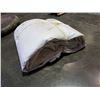 Image 2 : LARGE WHITE TARP
