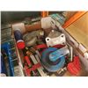 Image 2 : TRAY OF CLAMPS, CASTORS, TRAY OF GREASE AND SHOP SUPPLIES