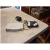 Image 1 : 2 ETHERNET HUBS ACER AND SMC