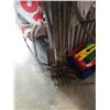 Image 2 : BUNDLE OF PICKAXES, PITCHFORKS AND GARDEN TOOLS