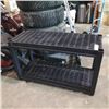 Image 2 : BLACK PLASTIC SHELF