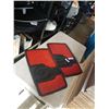 Image 1 : 2 RED AND RUBBER FLOOR MATS