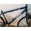 Image 2 : BLUE CCM BIKE