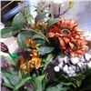 Image 2 : 2 boxes of artificial flowers, christmas string lights and more