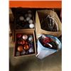 Image 1 : Large lot of christmas decorations