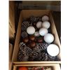 Image 2 : Large lot of christmas decorations
