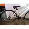 Image 4 : WHITE NO BRAND BIKE
