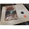 Image 3 : 4 BEATLES RECORDS