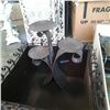 Image 2 : 2 boxes of various candle stands