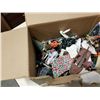 Image 3 : BOX OF LEMAX CHRISTMAS MINIATURES, TREES, FIGURES