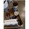 Image 3 : BOX OF YARN, ESTATE GOODS, OIL LAMP