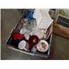 Image 3 : 2 BOXES OF DISHES