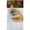 Image 1 : CORAL AND SHELL DRESSER DISH AND CONCH SHELL