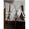 Image 3 : LOT OF MCM BRASS AND WOOD CANDLESTICKS, WALL SCONCE LIGHT