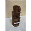 Image 2 : 2 WOOD CARVINGS AND VINTAGE WOOD LIDDED BOWL AND SERVING BOWL